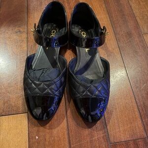 CHANEL Black Quilted Flats